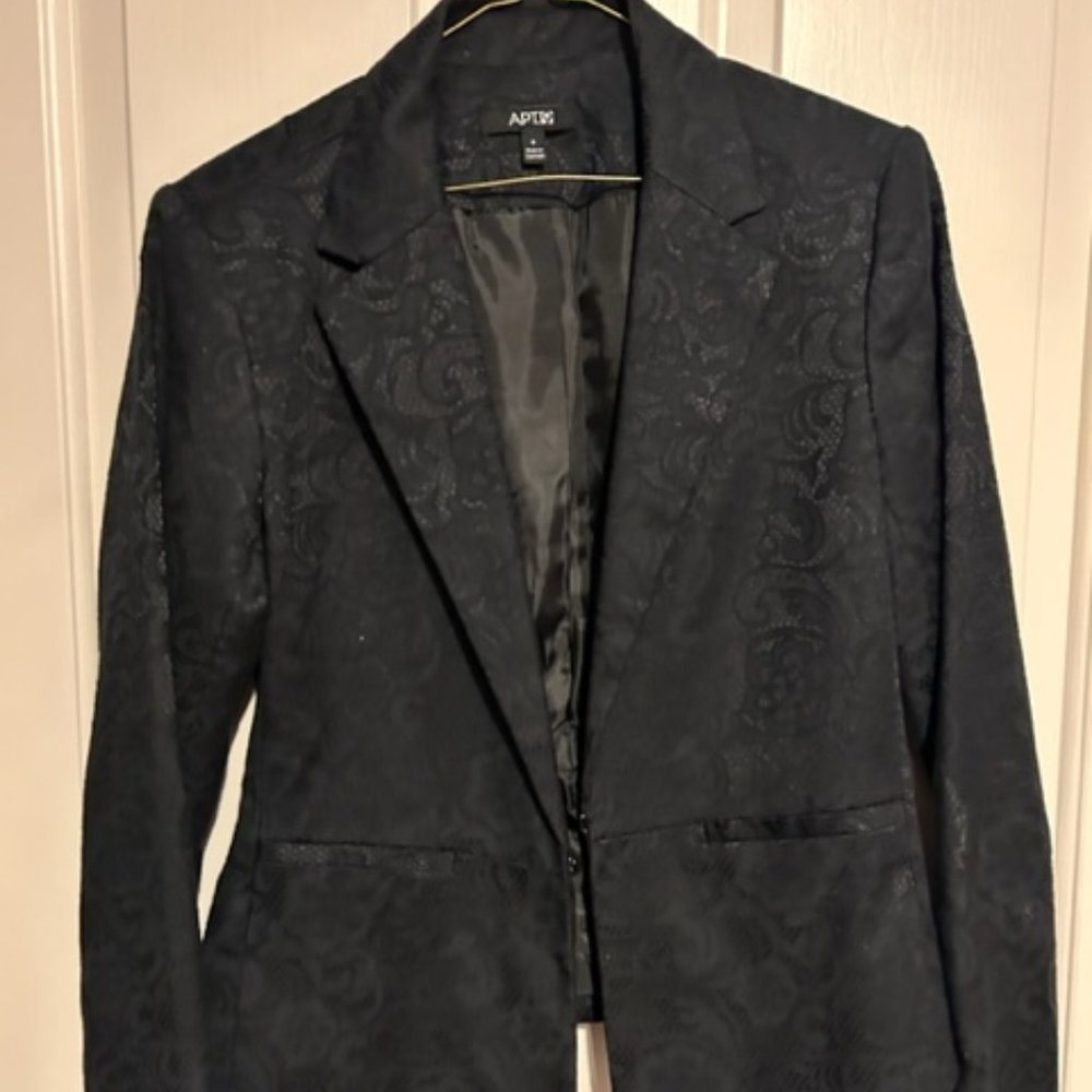 Black peplum jacket Size 8. Tone on tone black lace paisley on black.